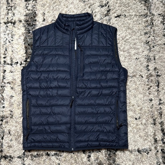 GAP Blue Quilted Puffer Vest Lightweight Insulated - Picture 2 of 8